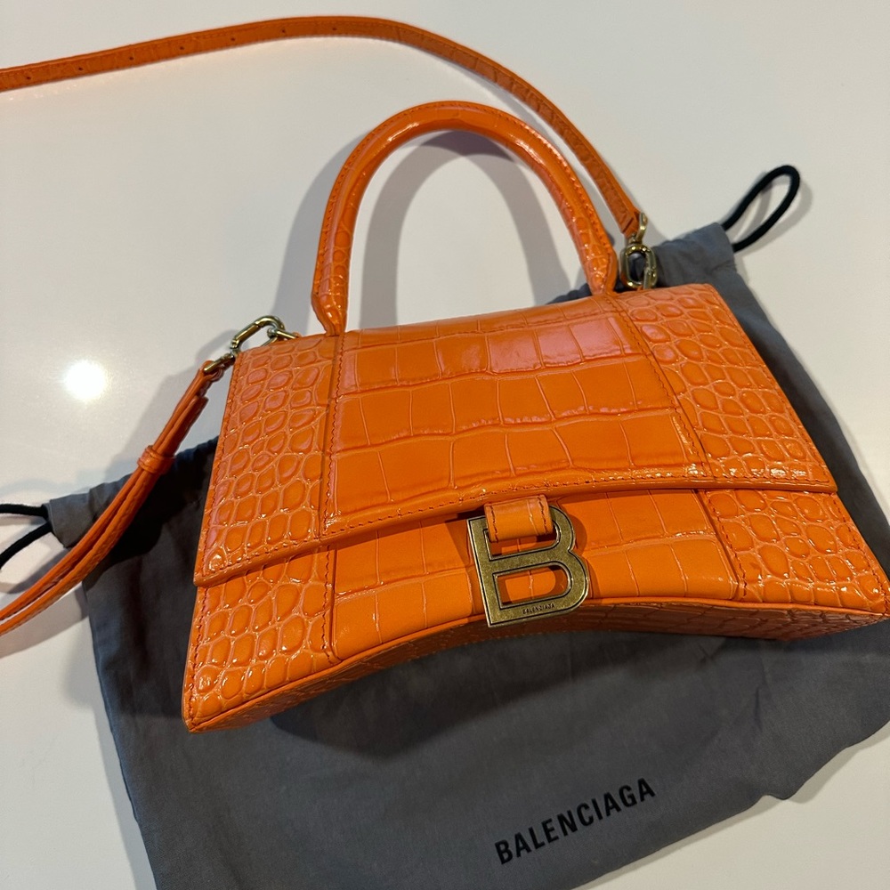 BALENCIAGA ORANGE TOP HANDLE